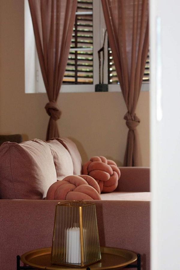 Apartman Michelangelo In The Centar Of Supetar Dış mekan fotoğraf