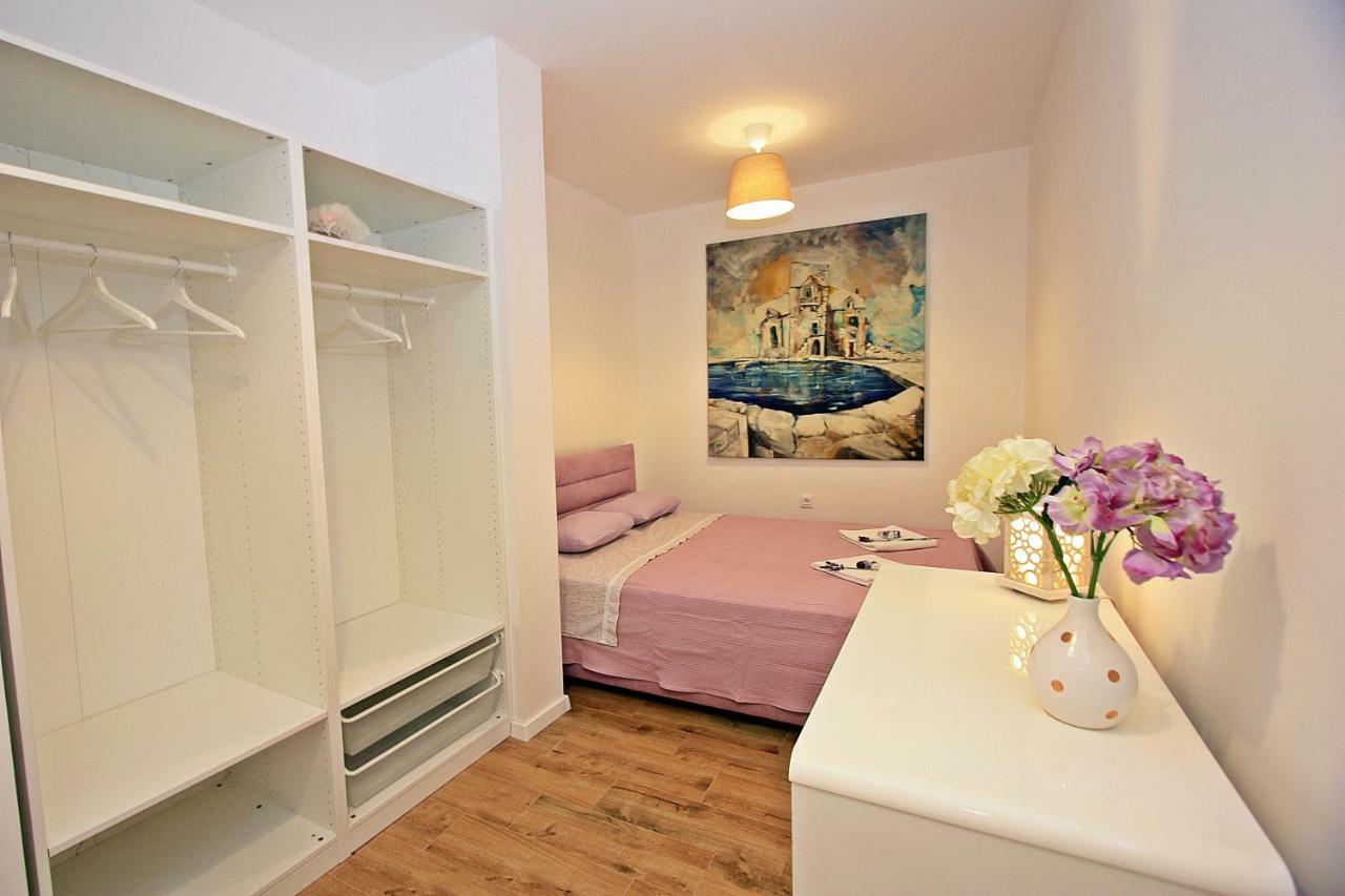 Apartman Michelangelo In The Centar Of Supetar Dış mekan fotoğraf